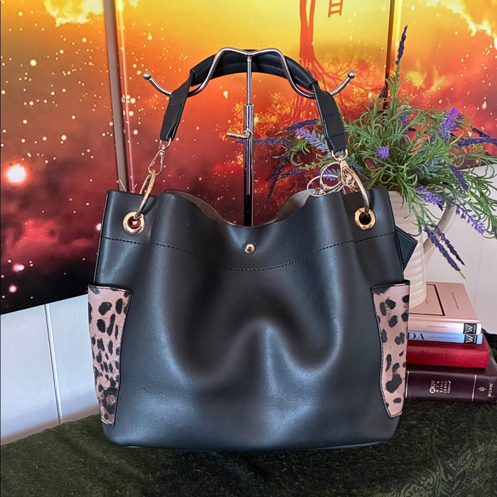 Andrew Marc Handbag - Picture 4 of 13